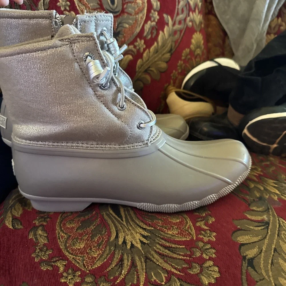 Women's Sperry Top Spider Saltwater Duck Boots Size 10
